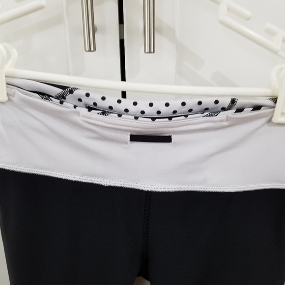 Lululemon Athletica crop leggings black size 6 - Picture 7 of 10